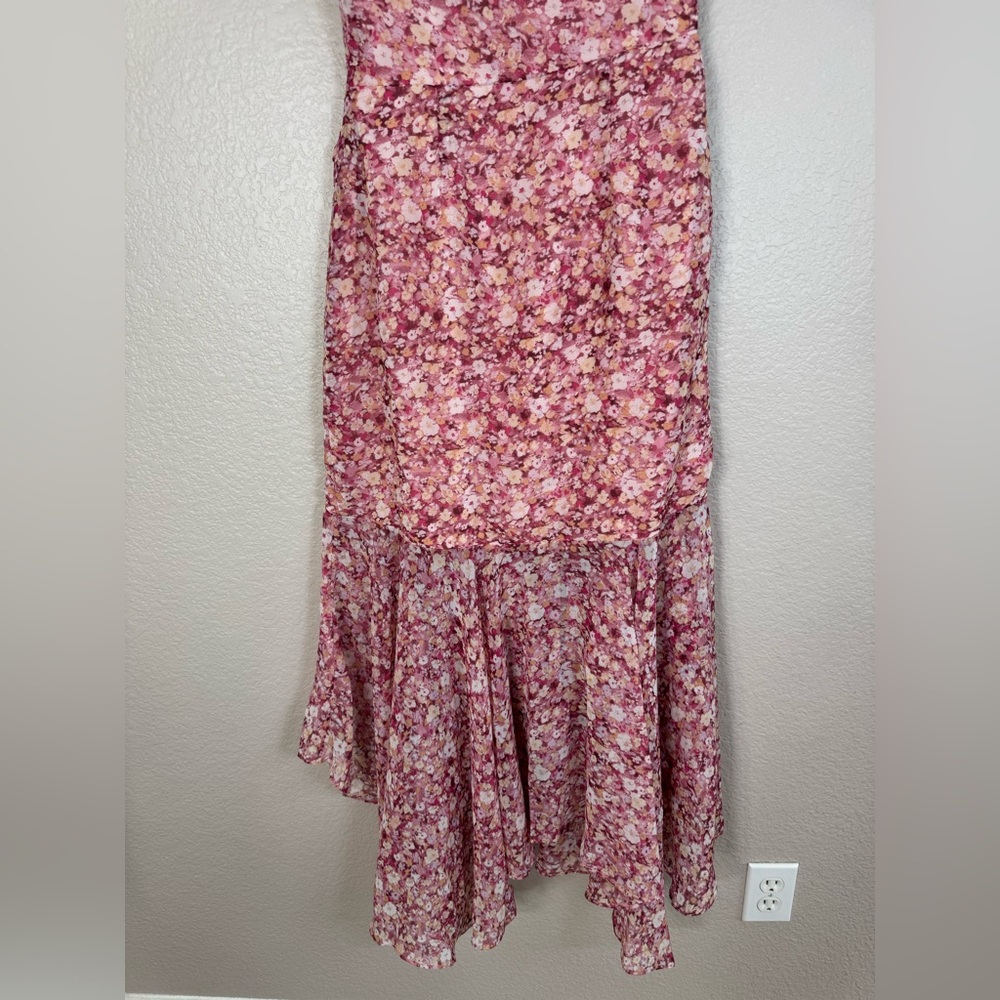 Astr One-Shoulder Pink Floral Midi Dress - Picture 16 of 16
